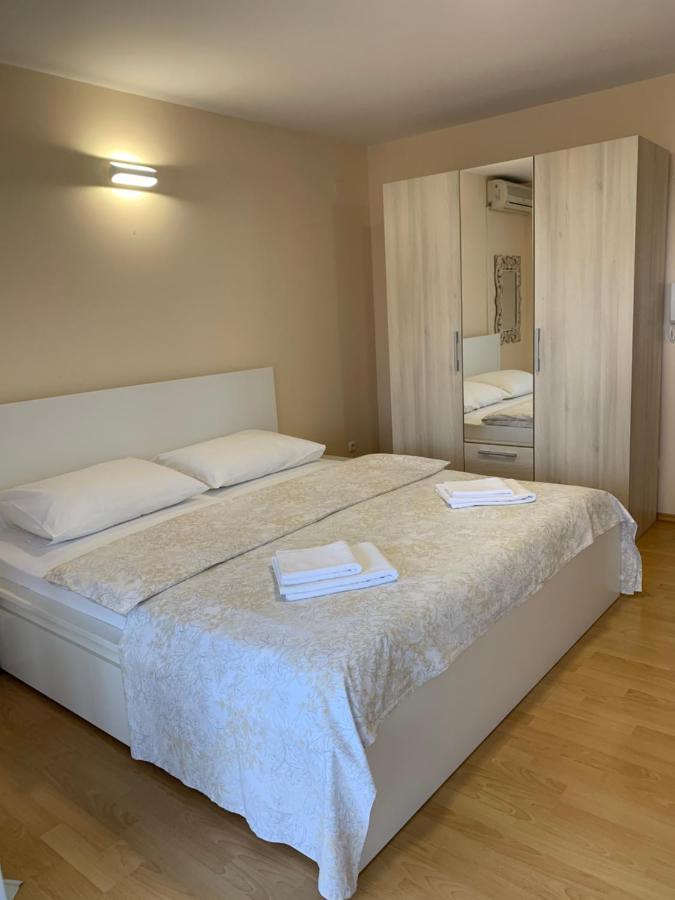 Apartments Villa Ohana Kaštela Kültér fotó
