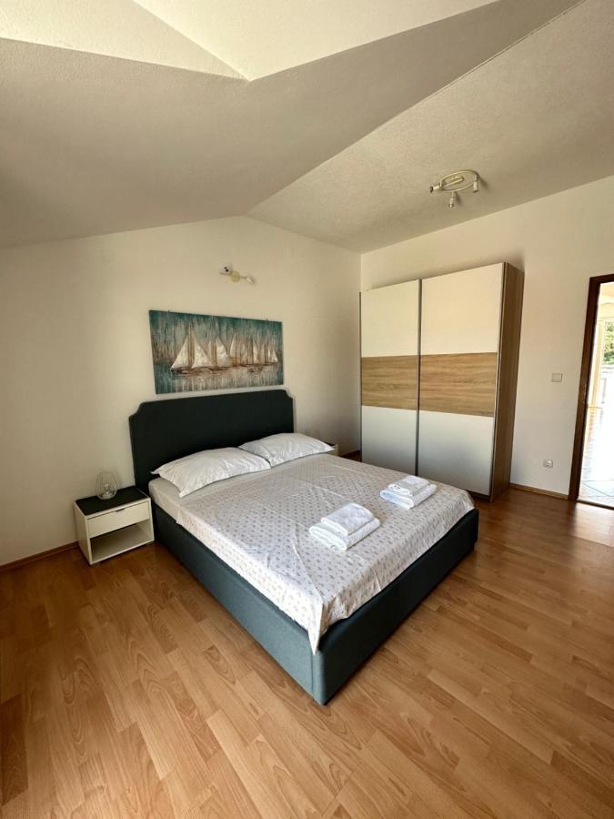 Apartments Villa Ohana Kaštela Kültér fotó
