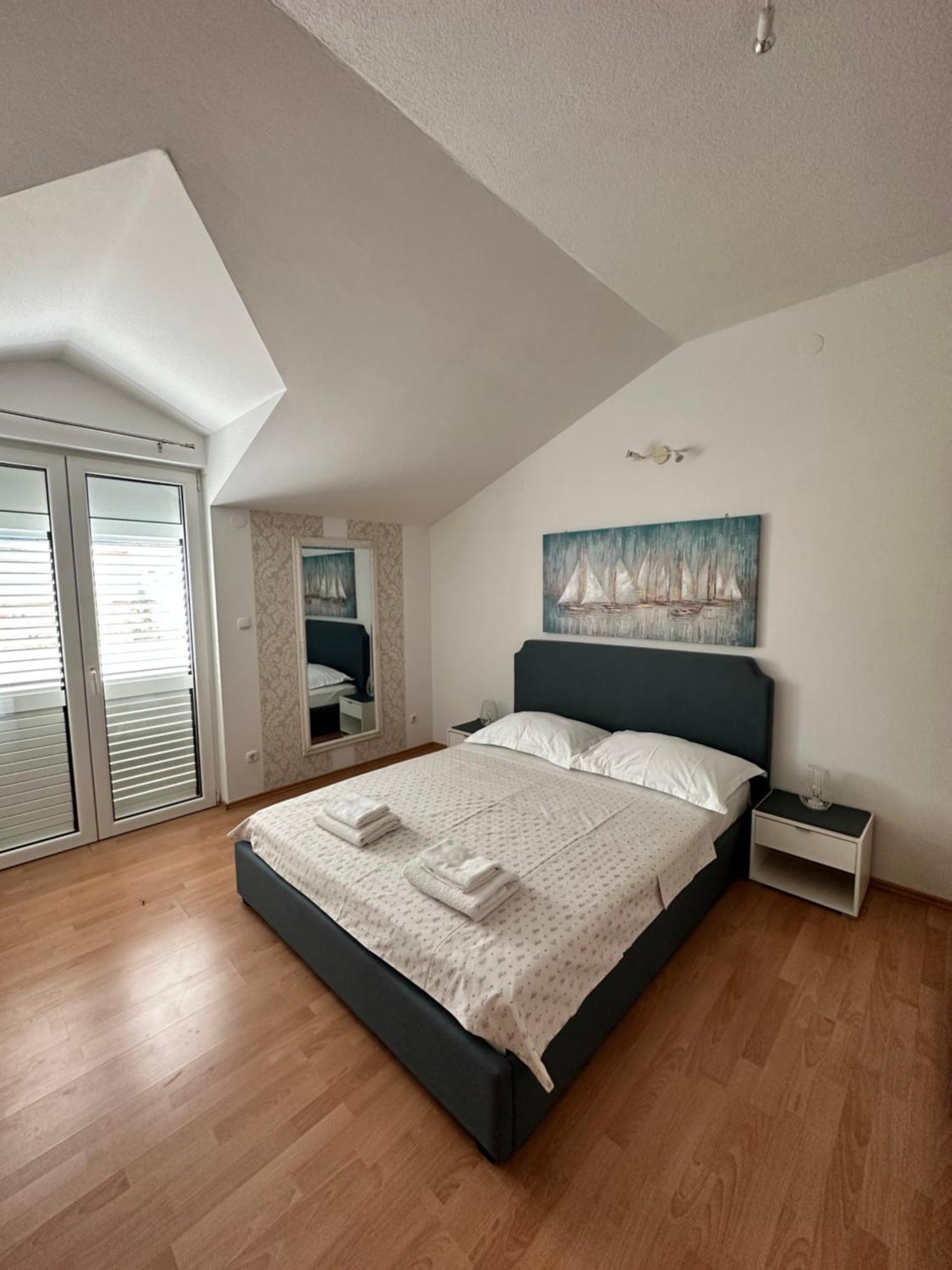 Apartments Villa Ohana Kaštela Kültér fotó